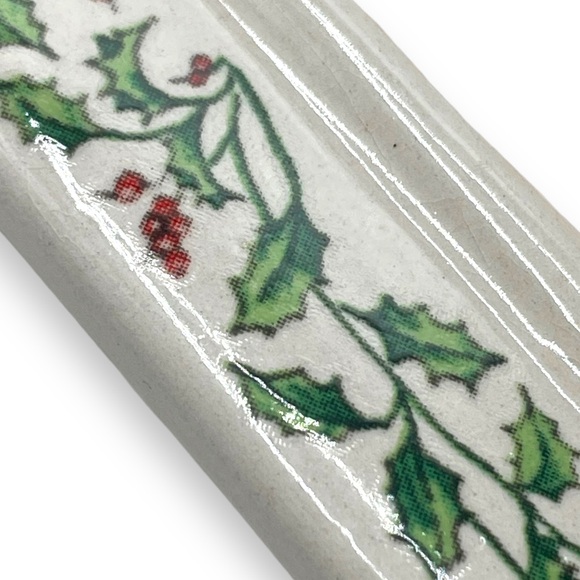 Ceramic Christmas Vintage Off White Holly Berry Trim Platter w/ 3 Compartments - Picture 10 of 13